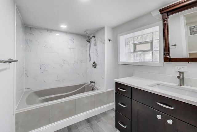 4118 Prairie Avenue, Brookfield, IL 60513