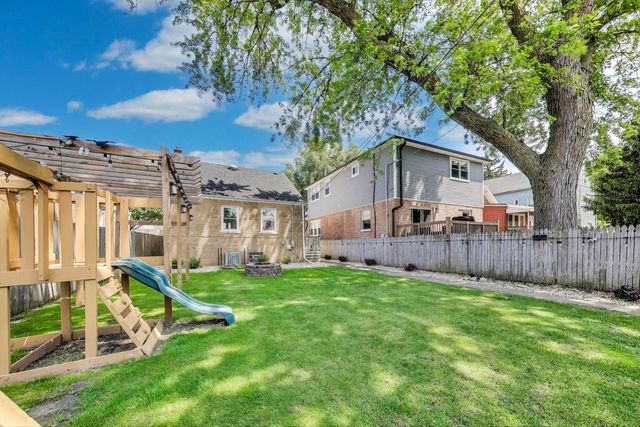 4118 Prairie Avenue, Brookfield, IL 60513