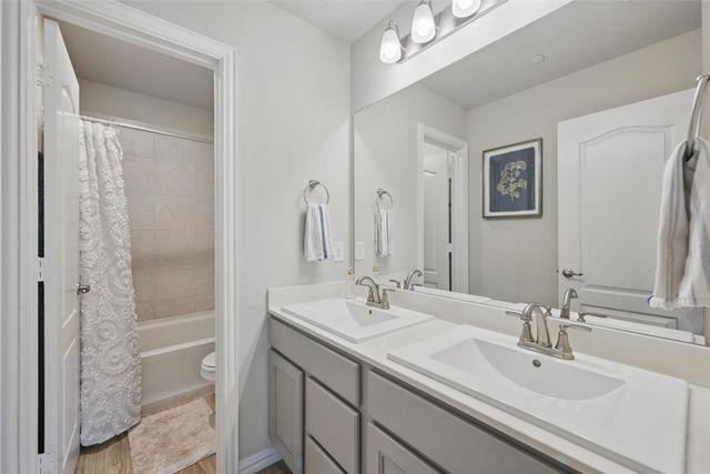2409 Davenport Drive, Denton, TX 76207