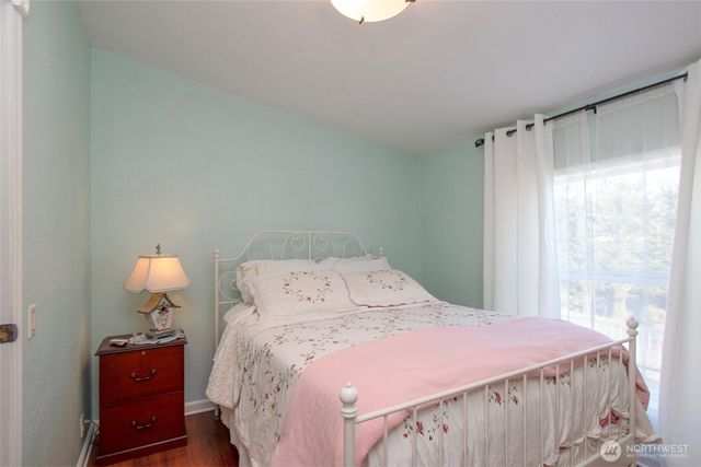 202 S Bayview Avenue, Port Angeles, WA 98362