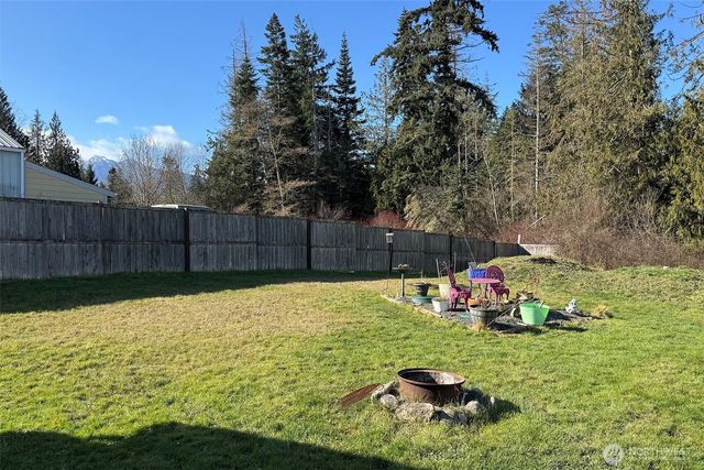 202 S Bayview Avenue, Port Angeles, WA 98362