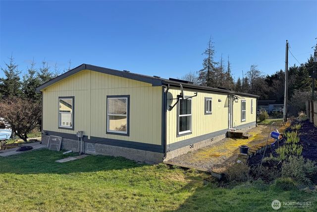 202 S Bayview Avenue, Port Angeles, WA 98362