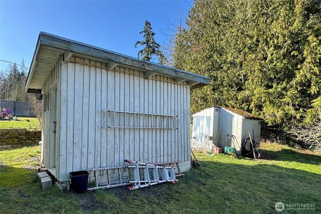 202 S Bayview Avenue, Port Angeles, WA 98362