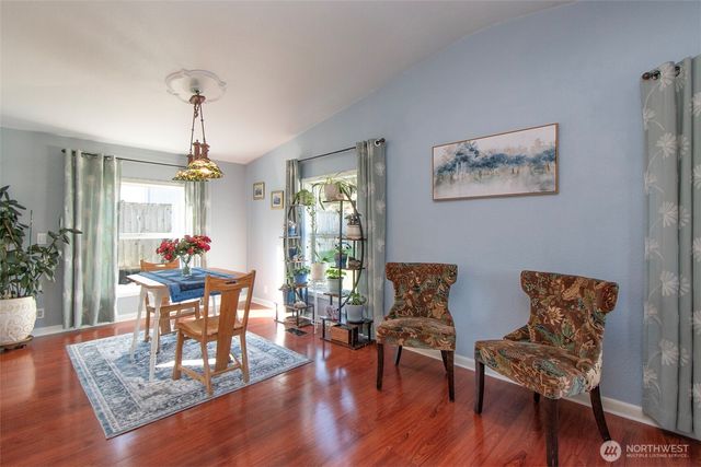 202 S Bayview Avenue, Port Angeles, WA 98362