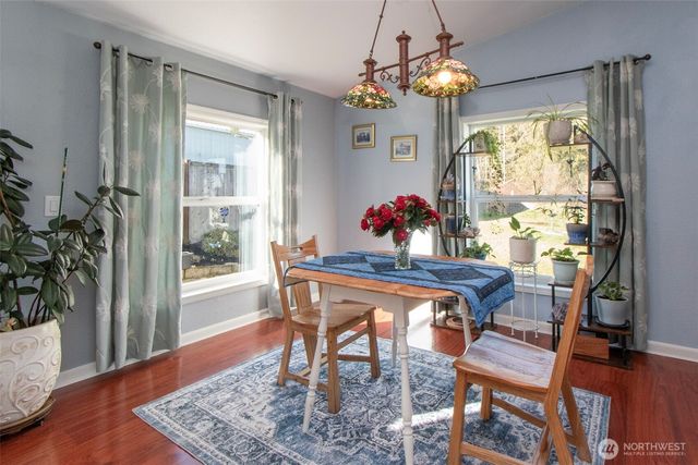 202 S Bayview Avenue, Port Angeles, WA 98362