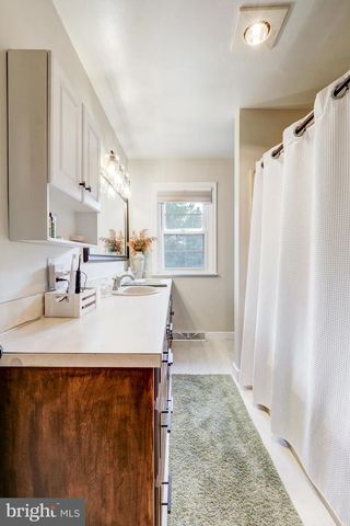 25 EVERGREEN ST, Gordonville, PA 17529