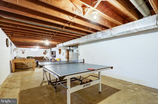 25 EVERGREEN ST, Gordonville, PA 17529