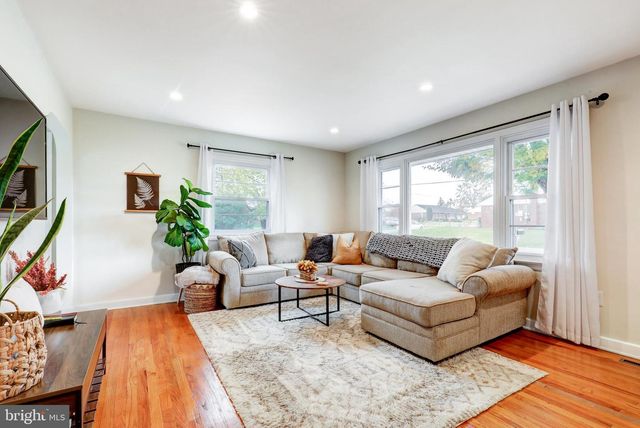 25 EVERGREEN ST, Gordonville, PA 17529