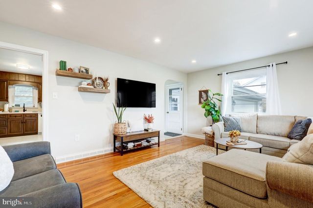 25 EVERGREEN ST, Gordonville, PA 17529