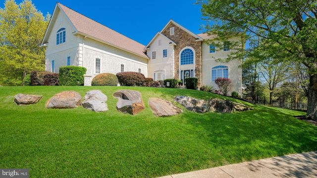 31 THOMAS SPEAKMAN DR, Glen Mills, PA 19342