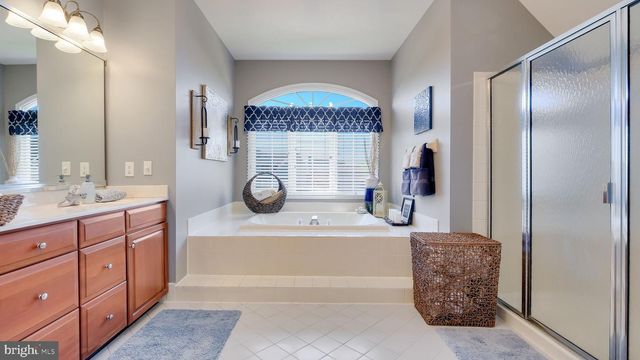 31 THOMAS SPEAKMAN DR, Glen Mills, PA 19342