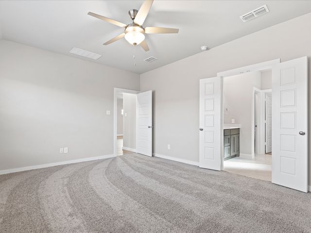 643 Medinah Road, Red Oak, TX 75154