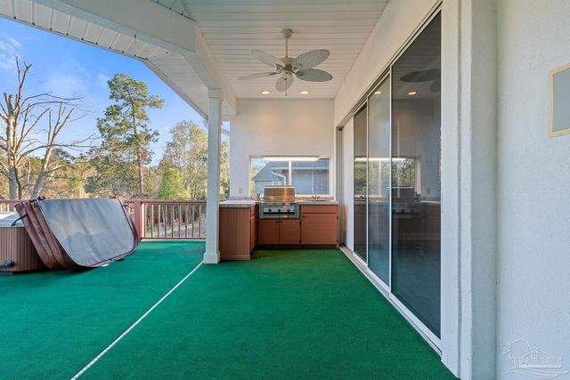 5080 Pine Hollow Dr, Pensacola, FL 32505