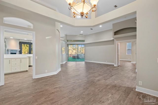 5080 Pine Hollow Dr, Pensacola, FL 32505