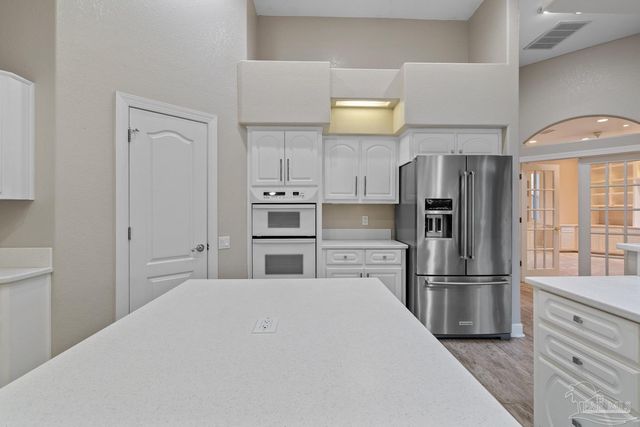 5080 Pine Hollow Dr, Pensacola, FL 32505