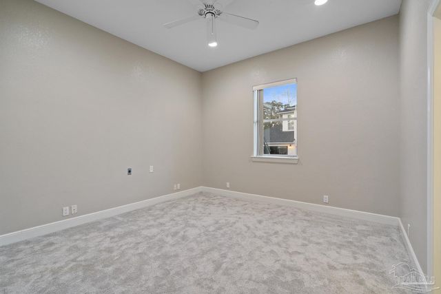 5080 Pine Hollow Dr, Pensacola, FL 32505