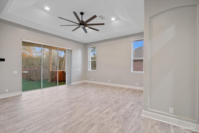 5080 Pine Hollow Dr, Pensacola, FL 32505