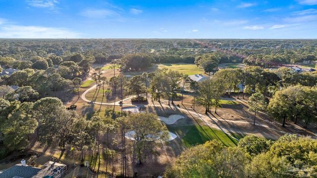 5080 Pine Hollow Dr, Pensacola, FL 32505