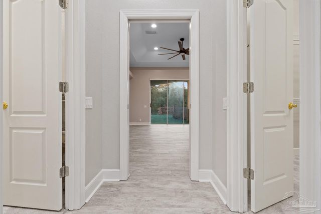 5080 Pine Hollow Dr, Pensacola, FL 32505