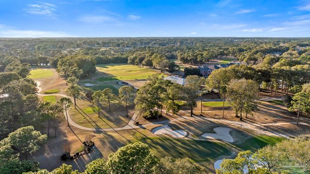 5080 Pine Hollow Dr, Pensacola, FL 32505