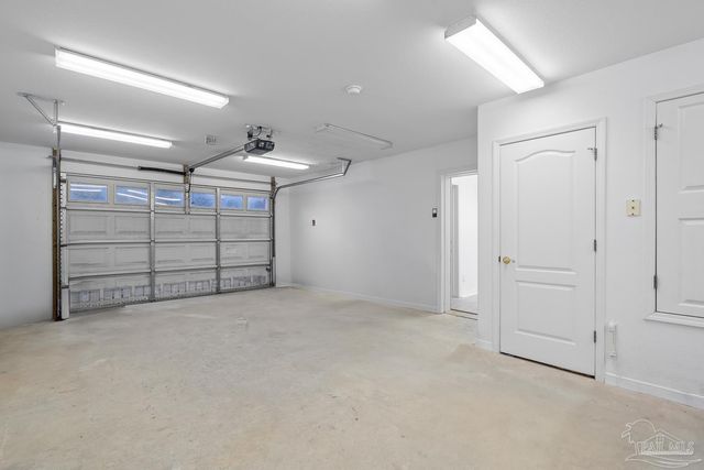5080 Pine Hollow Dr, Pensacola, FL 32505