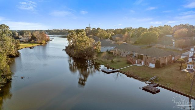 5080 Pine Hollow Dr, Pensacola, FL 32505