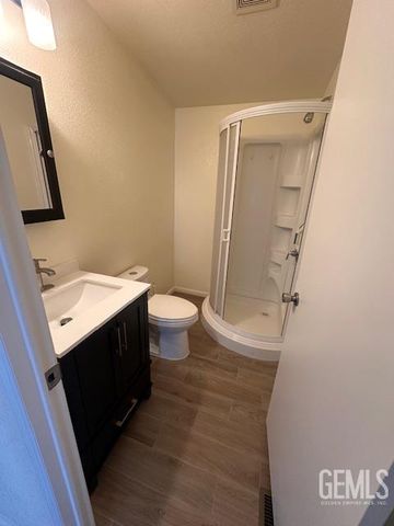 600 S Dennison 27, Tehachapi, CA 93561