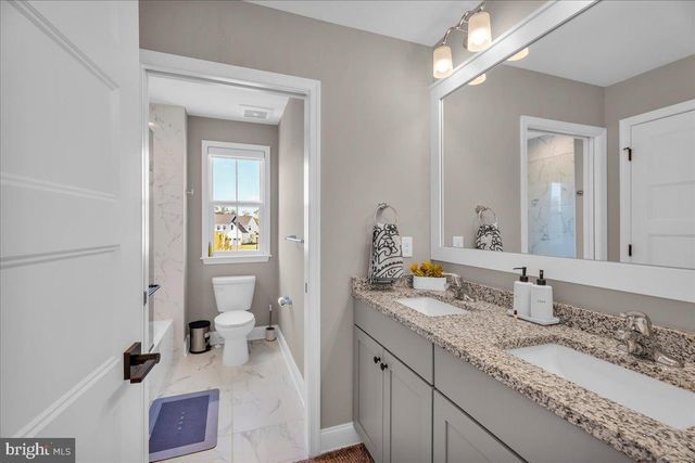110 CAMBRIDGE BLVD, Woolwich Twp, NJ 08085