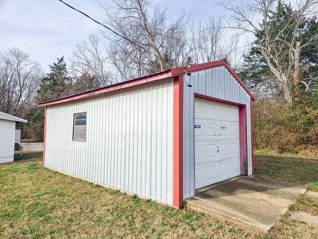 1104 Highland Street, Cabool, MO 65689