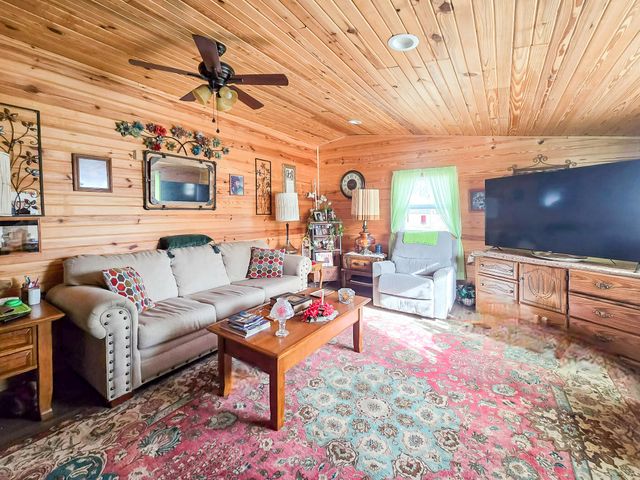 1104 Highland Street, Cabool, MO 65689