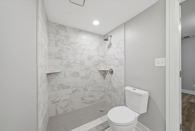 4541 S Prairie Avenue 1N, Chicago, IL 60653