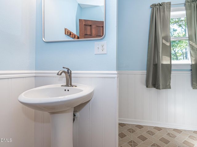 6319 Carbonton Road, Sanford, NC 27330