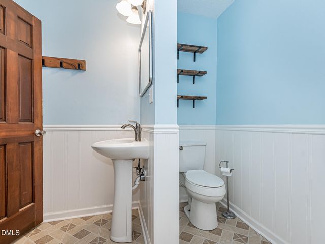 6319 Carbonton Road, Sanford, NC 27330