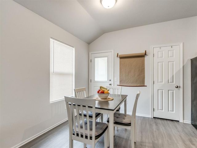 823 Highgarden Circle, Noble, OK 73068