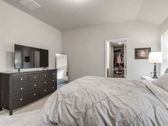 823 Highgarden Circle, Noble, OK 73068