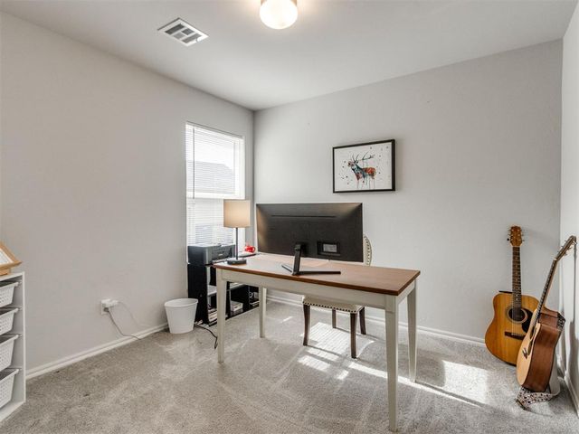 823 Highgarden Circle, Noble, OK 73068