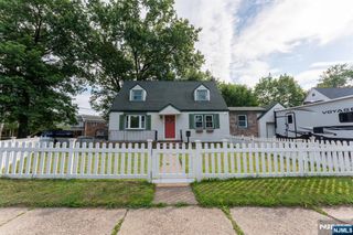 155 Liberty Road, Teaneck, NJ 07666