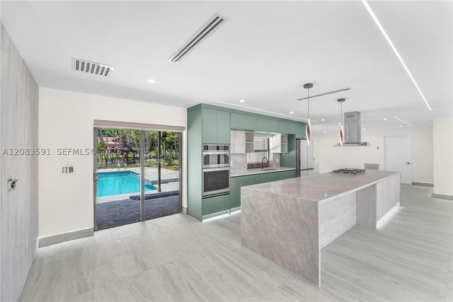 4700 SW 110th Ave, Davie, FL 33328