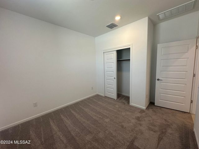 10467 W Washburn Street, Marana, AZ 85653