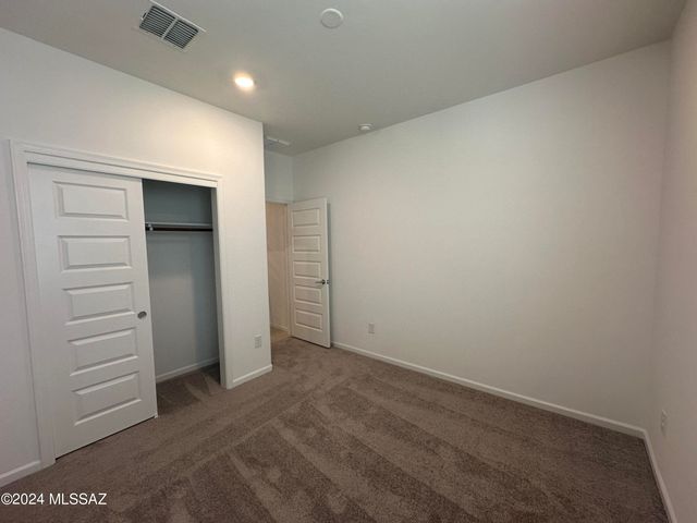 10467 W Washburn Street, Marana, AZ 85653