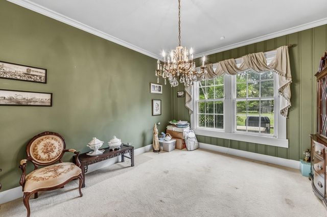 1103 E Goliad Avenue, Crockett, TX 75835