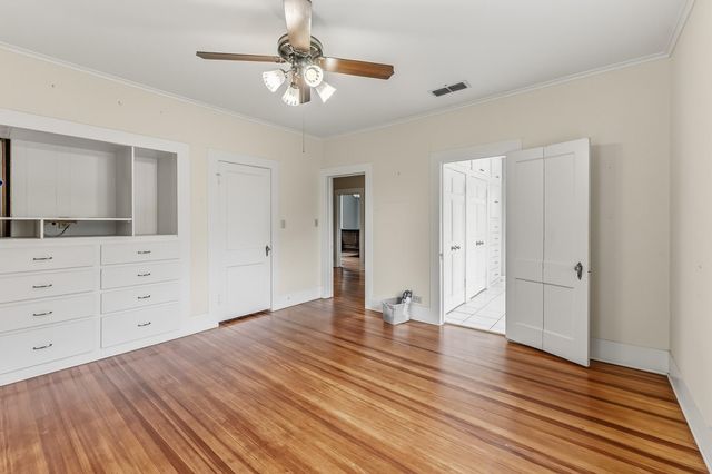 1103 E Goliad Avenue, Crockett, TX 75835