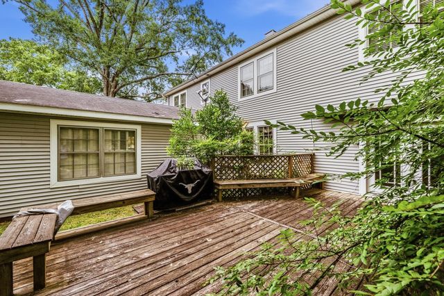 1103 E Goliad Avenue, Crockett, TX 75835