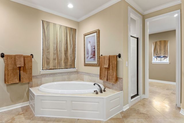 4321 Lazy Creek Drive, Tyler, TX 75707