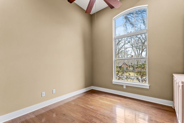 4321 Lazy Creek Drive, Tyler, TX 75707