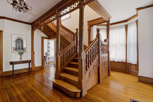 112 Academy Street, Poughkeepsie, NY 12601