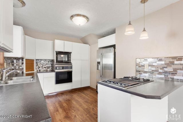18146 Harbor Point Loop, Eagle River, AK 99577