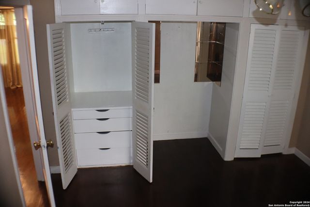 2306 W Huisache, San Antonio, TX 78201