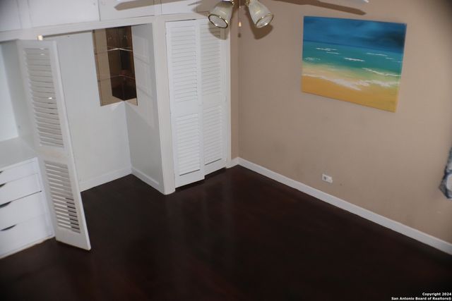 2306 W Huisache, San Antonio, TX 78201