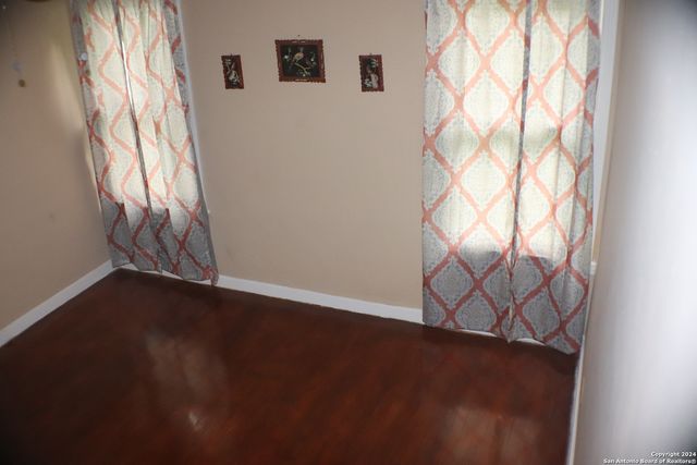 2306 W Huisache, San Antonio, TX 78201